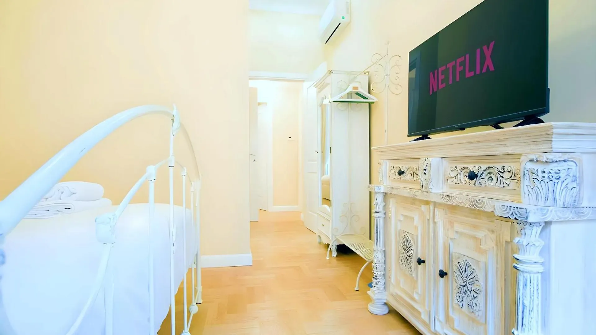 Elegantis Milos Suite Apartment - Your Chic Retreat In Central רומא 0*,  איטליה